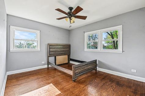 148 Blackhawk Drive Park Forest IL 60466
