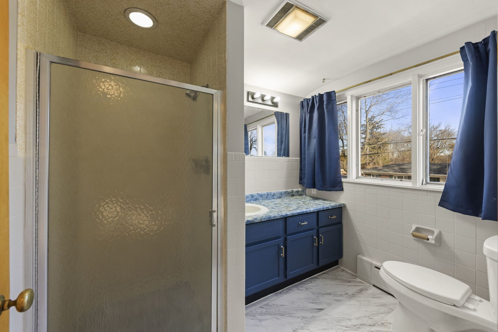 175 South Harrison Avenue Aurora IL 60506