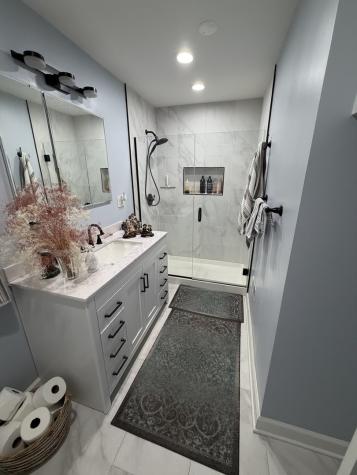 6250 North Kedvale Avenue Chicago IL 60646