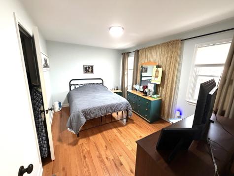 6250 North Kedvale Avenue Chicago IL 60646