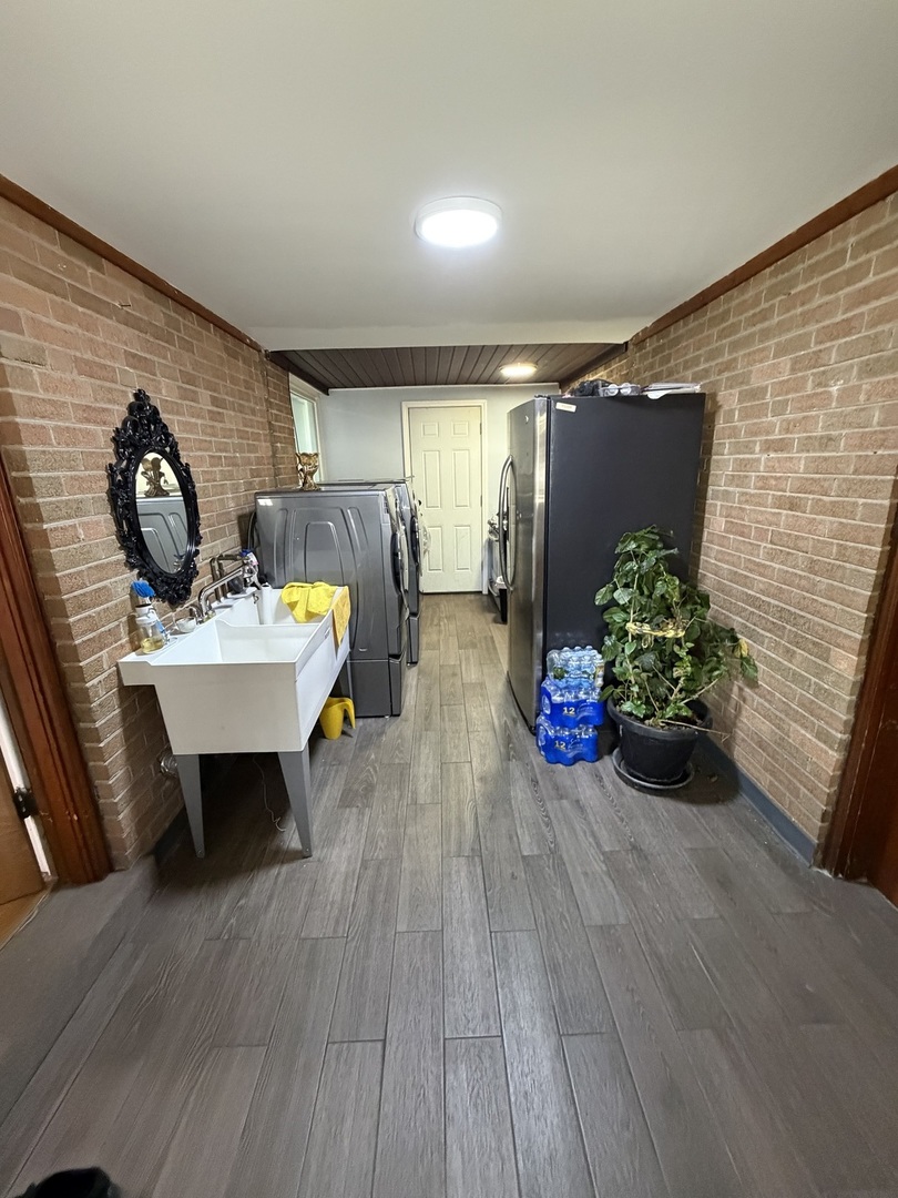 6250 North Kedvale Avenue Chicago IL 60646