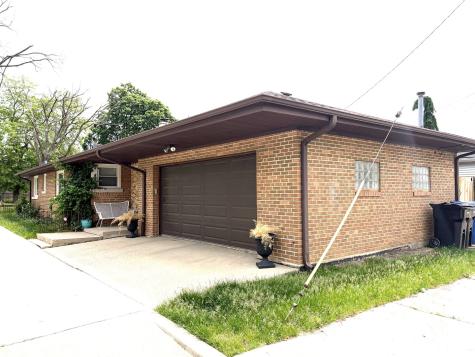 6250 North Kedvale Avenue Chicago IL 60646