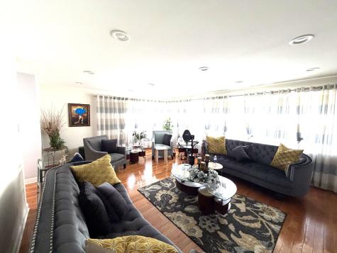 6250 North Kedvale Avenue Chicago IL 60646