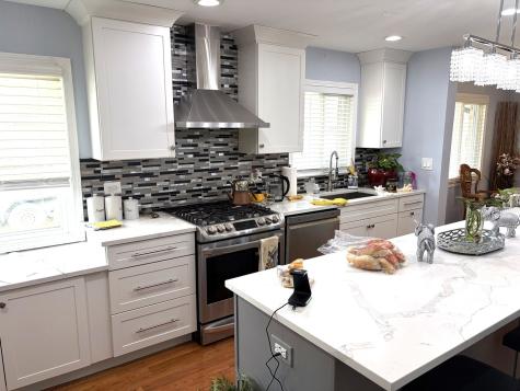 6250 North Kedvale Avenue Chicago IL 60646