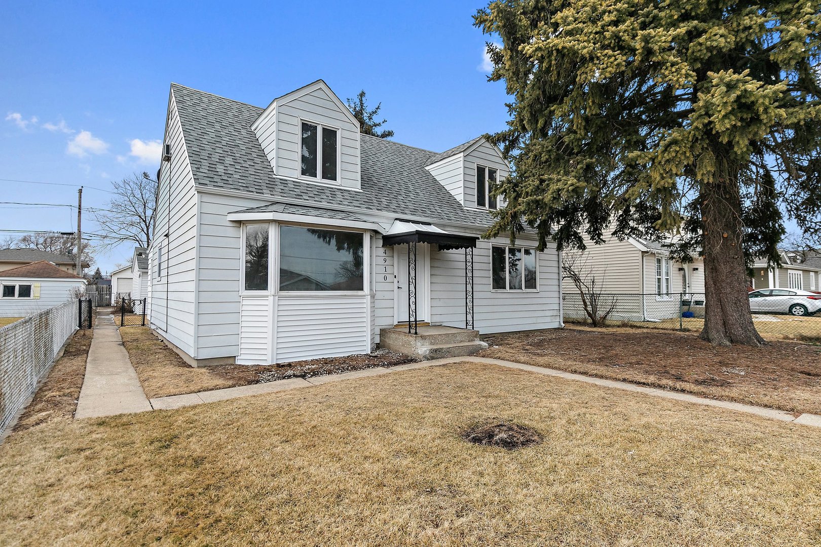 4910 South Lotus Avenue Chicago IL 60638