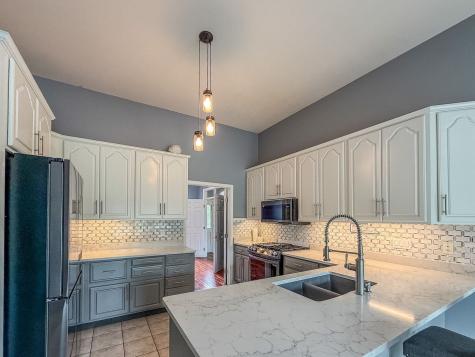1511 River Bluff Court Mahomet IL 61853