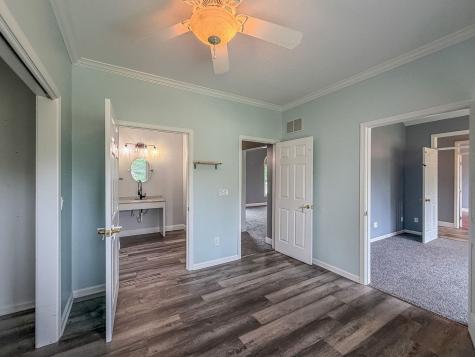 1511 River Bluff Court Mahomet IL 61853