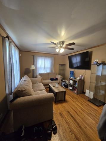 102 East 150th Street Harvey IL 60426