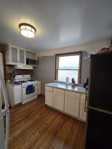 102 East 150th Street Harvey IL 60426