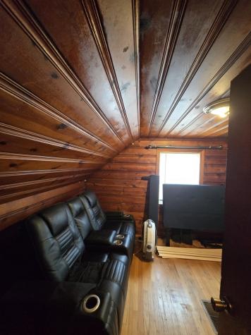 102 East 150th Street Harvey IL 60426