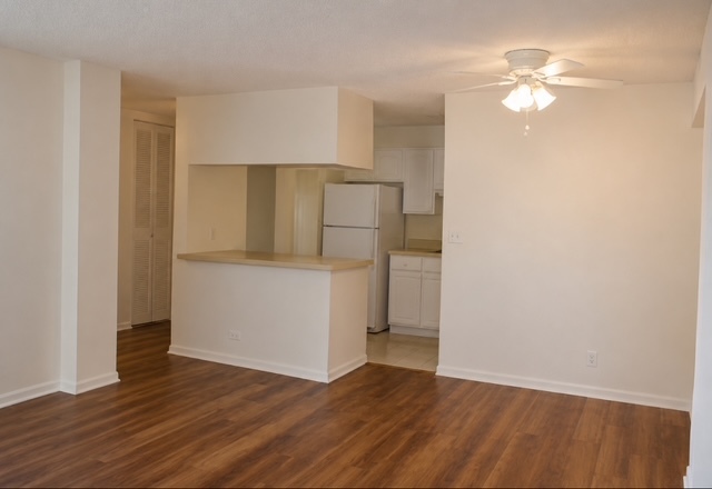 2222 South Stewart Avenue Lombard IL 60148