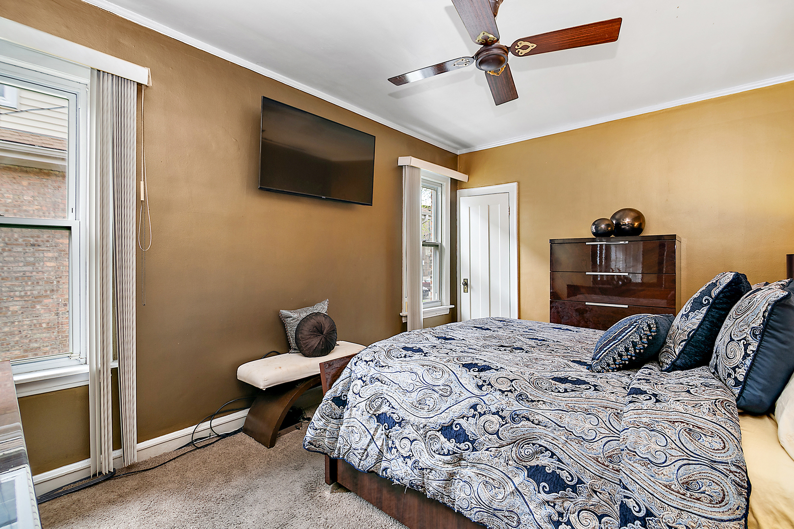 1819 West 105th Street Chicago IL 60643