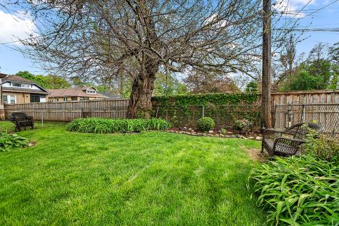 1819 West 105th Street Chicago IL 60643
