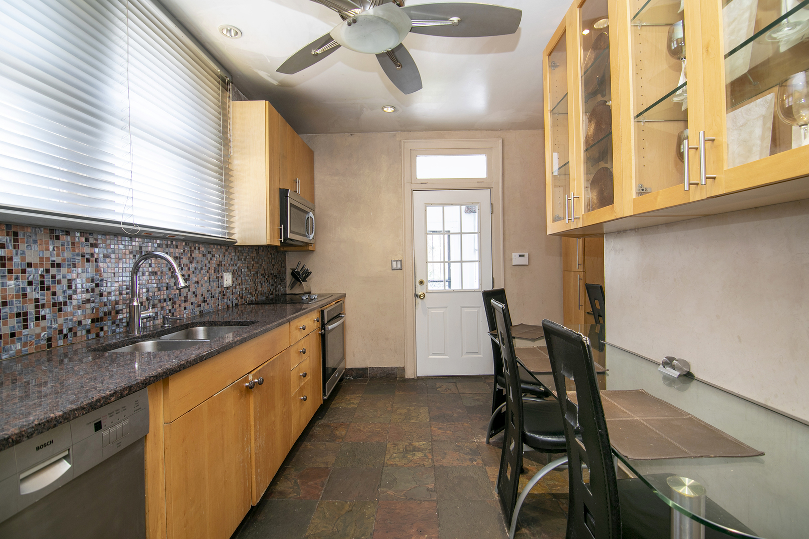 1819 West 105th Street Chicago IL 60643
