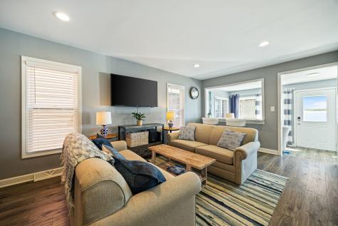 107 Hillside Court Fox Lake IL 60020