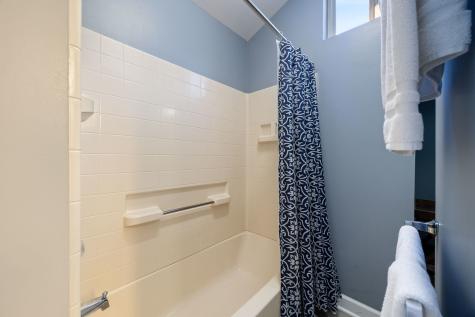 107 Hillside Court Fox Lake IL 60020