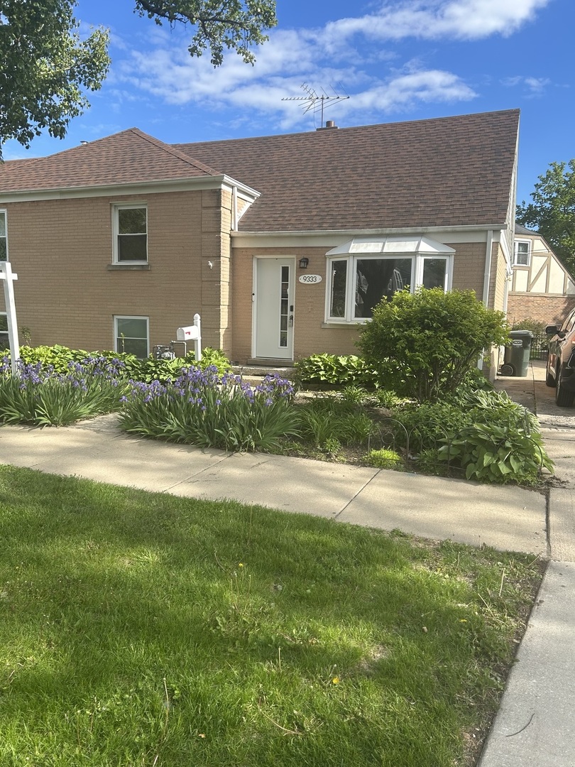 9333 Jackson Avenue Brookfield IL 60513