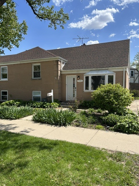9333 Jackson Avenue Brookfield IL 60513