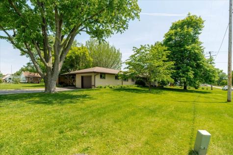 607 North Mill Street Leroy IL 61752