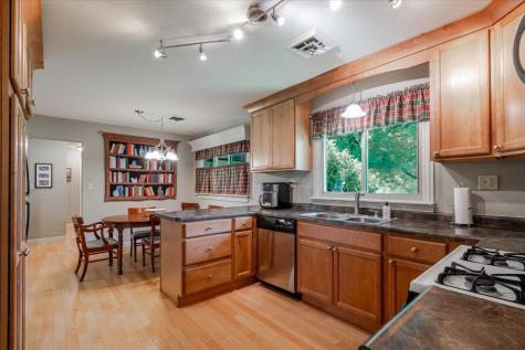 607 North Mill Street Leroy IL 61752