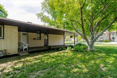 607 North Mill Street Leroy IL 61752