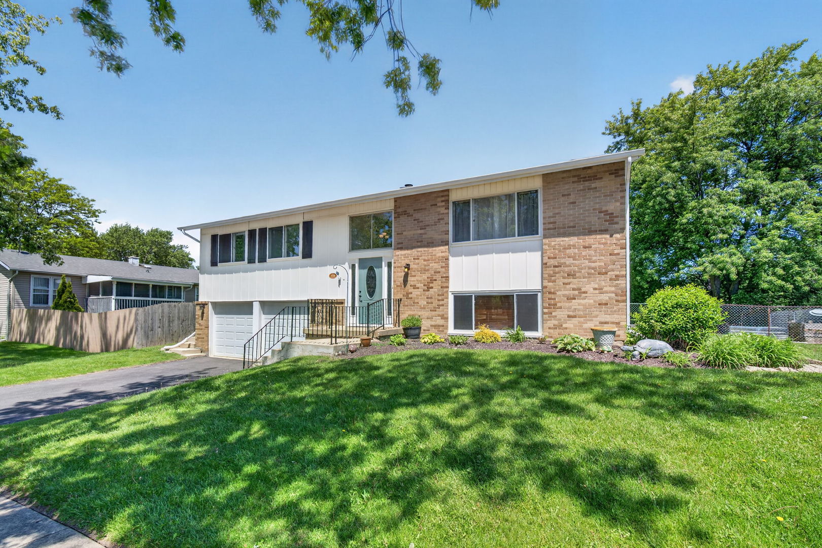 418 Charlestown Drive Bolingbrook IL 60440