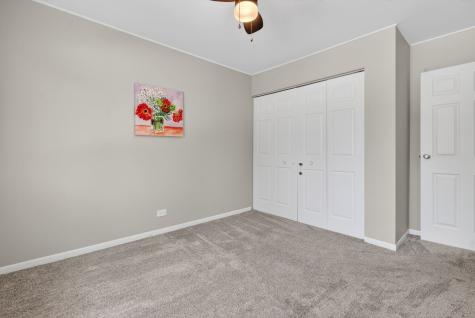 418 Charlestown Drive Bolingbrook IL 60440