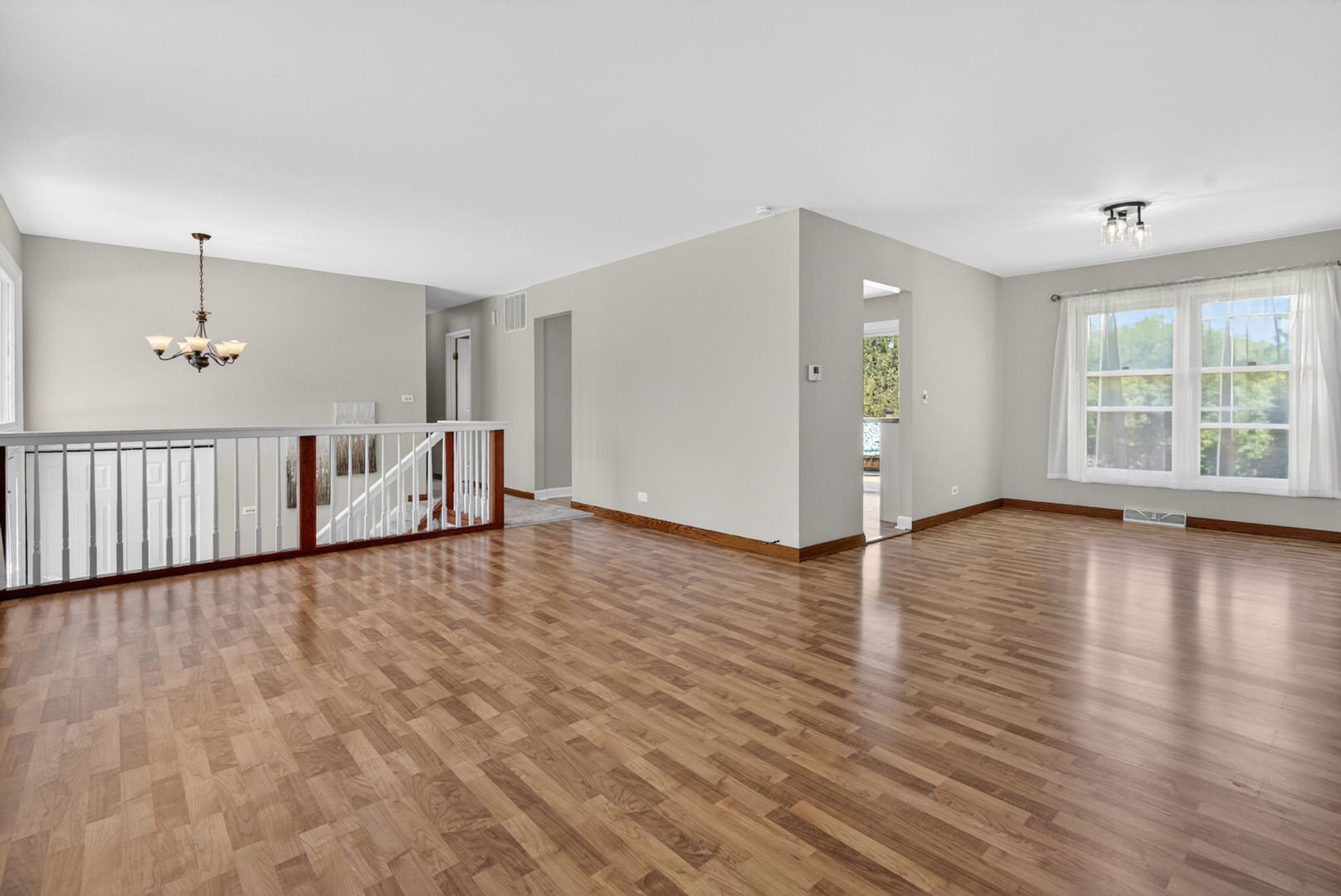 418 Charlestown Drive Bolingbrook IL 60440