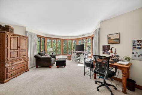 27250 North Meadowoods Lane Mettawa IL 60048