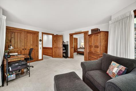 27250 North Meadowoods Lane Mettawa IL 60048