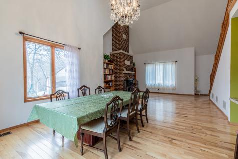 60 Fair Oaks Drive Putnam IL 61560