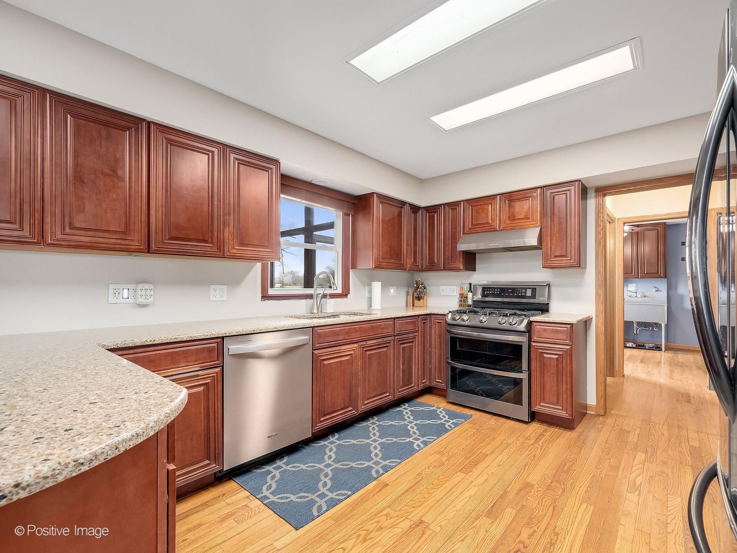 612 Stuart Drive Carol Stream IL 60188