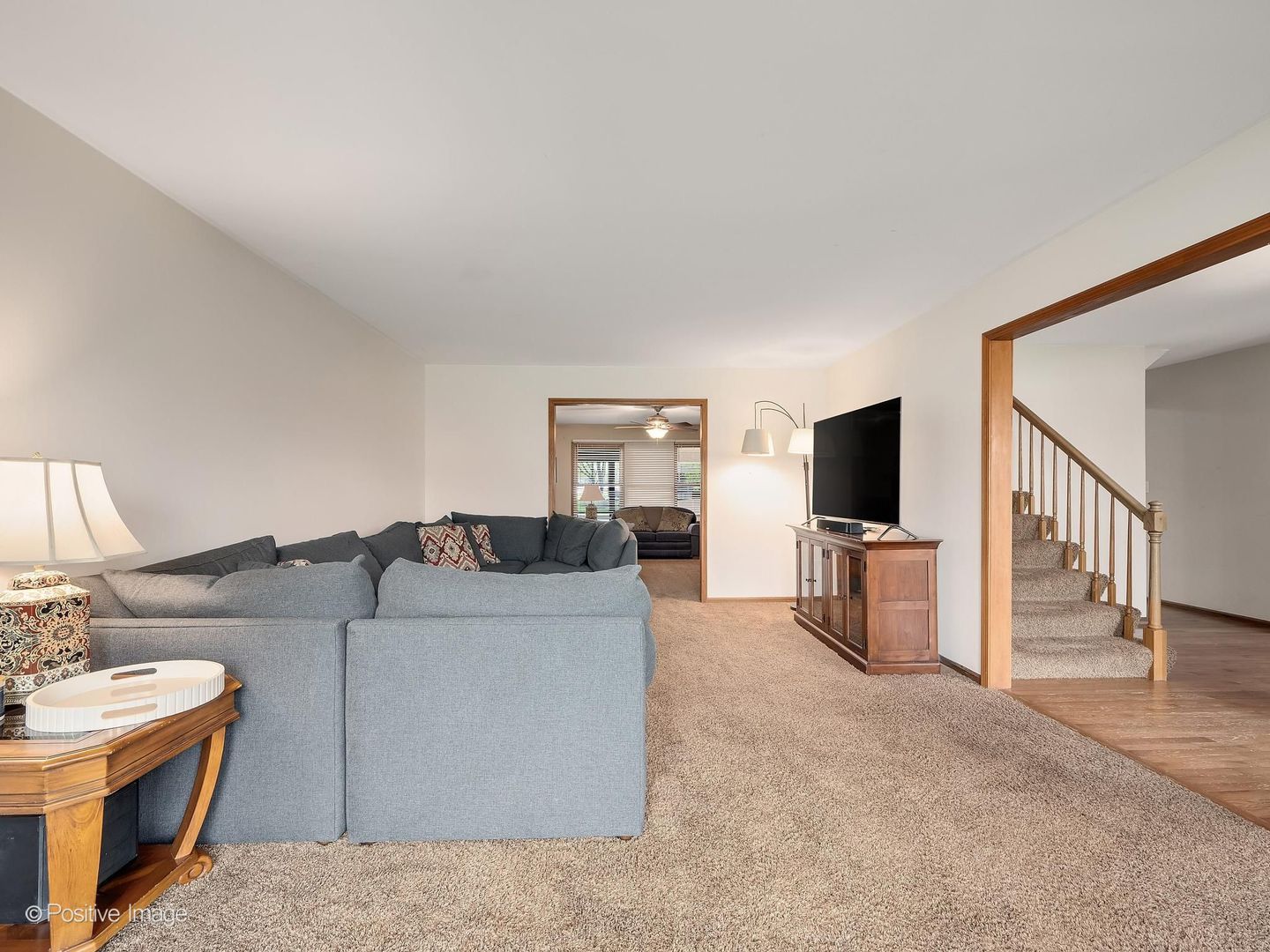 612 Stuart Drive Carol Stream IL 60188