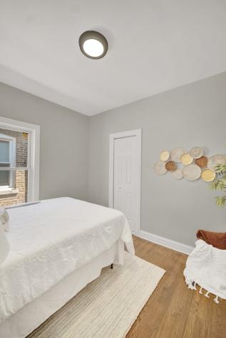 7707 South Ridgeland Avenue Chicago IL 60649