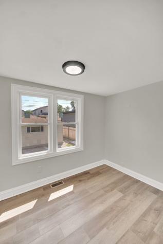 7707 South Ridgeland Avenue Chicago IL 60649