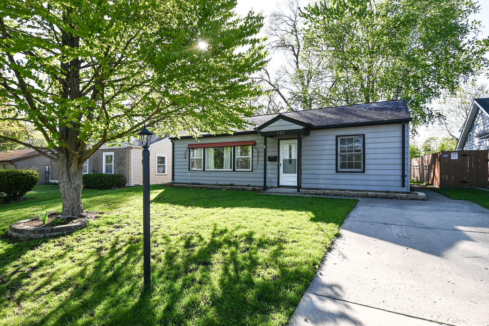 127 South Hawthorne Boulevard Mundelein IL 60060