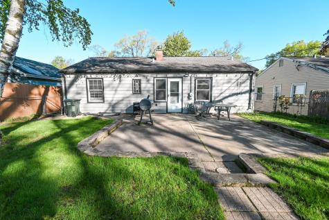 127 South Hawthorne Boulevard Mundelein IL 60060