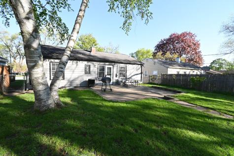 127 South Hawthorne Boulevard Mundelein IL 60060