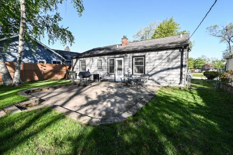 127 South Hawthorne Boulevard Mundelein IL 60060