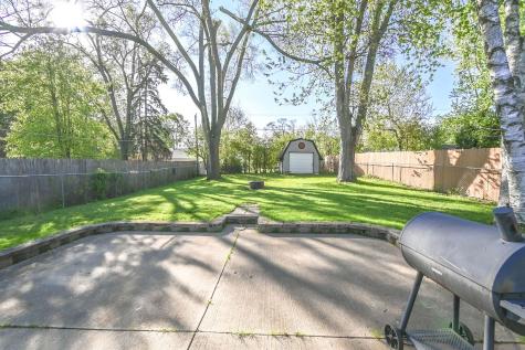 127 South Hawthorne Boulevard Mundelein IL 60060