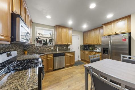 1926 South 16th Avenue Broadview IL 60155