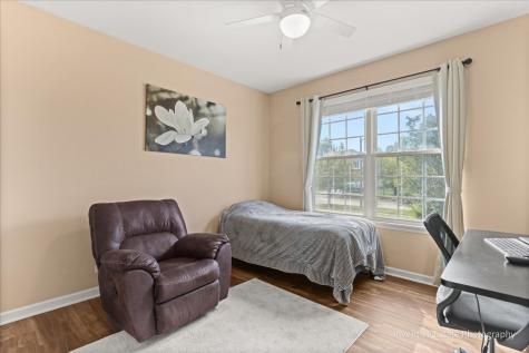 483 Glover Drive North Aurora IL 60542