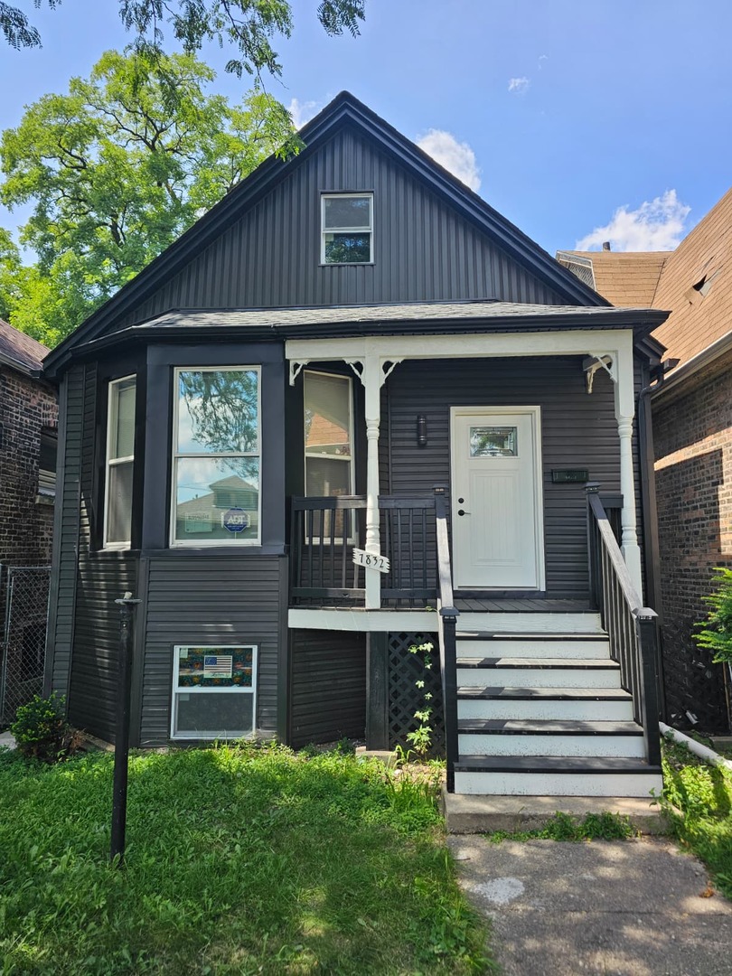 7832 South Evans Avenue Chicago IL 60619