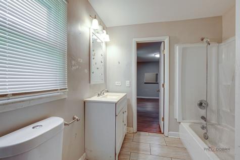 3106 13TH Street Winthrop Harbor IL 60096