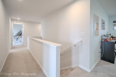 450 Cardinal Way Hampshire IL 60140