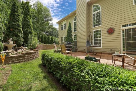 1606 Tecumseh Drive Mchenry IL 60050