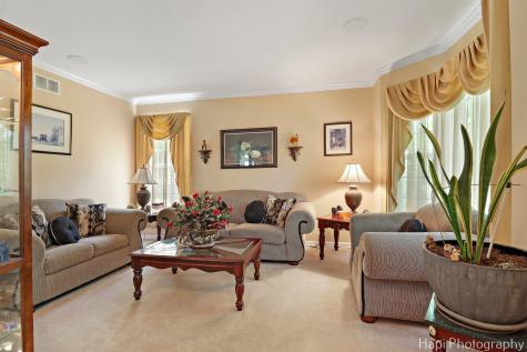 1606 Tecumseh Drive Mchenry IL 60050