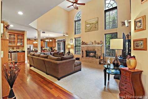 1606 Tecumseh Drive Mchenry IL 60050