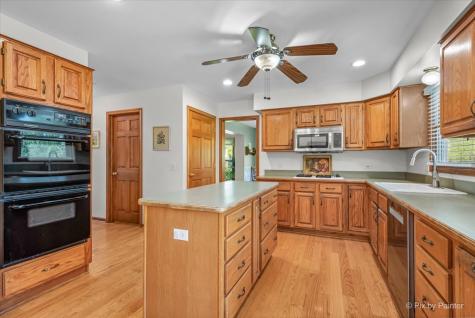 24634 North Beachway Cary IL 60013
