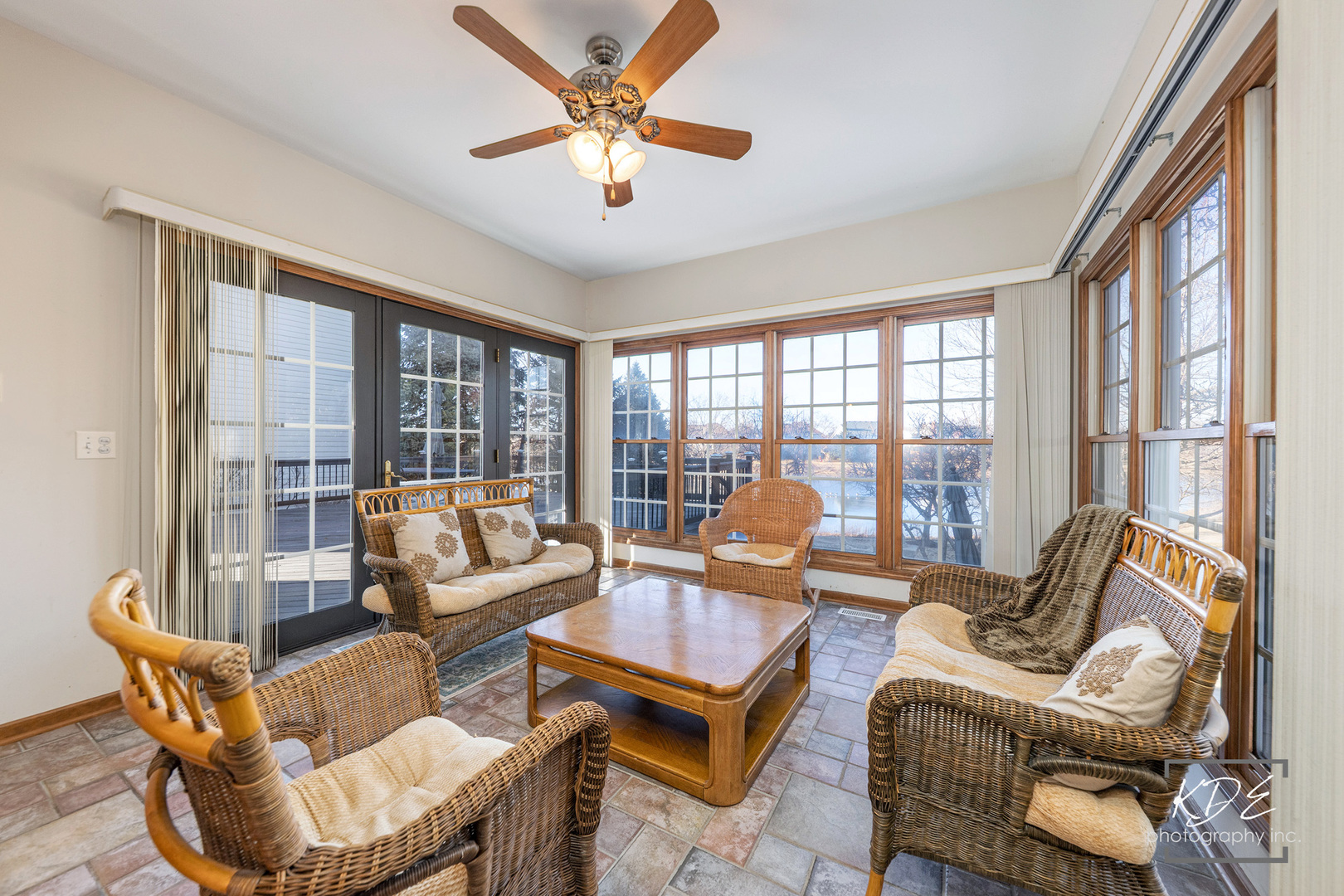 3307 Danlaur Court Naperville IL 60564